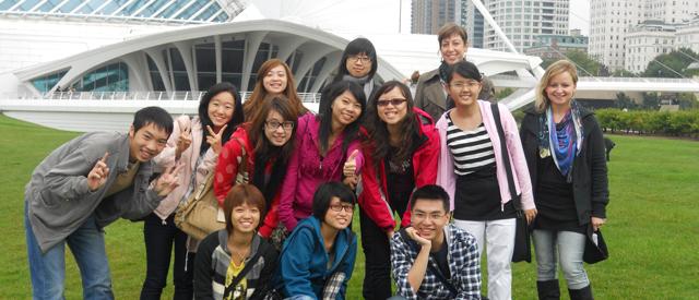Carroll students participating in a CCE travel course, visiting the Milwaukee Art Museum